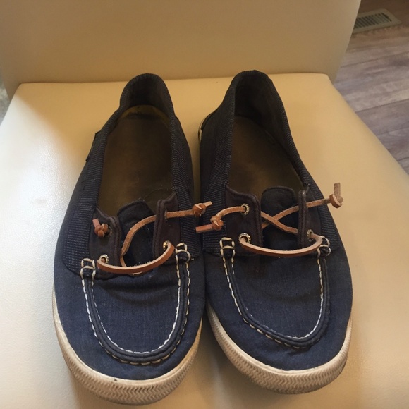 Sperry Shoes Well Worn Smelly 